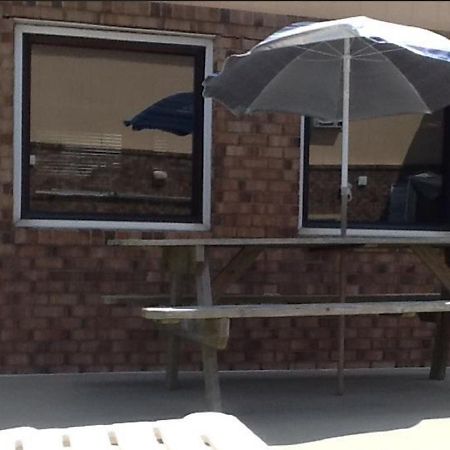 Sandpiper Motel Atlantic Beach Esterno foto